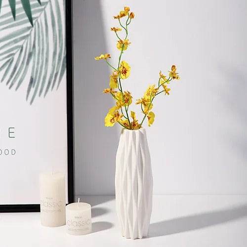 1pc Nordic Plastic Vase Simple Small Fresh Flower Pot